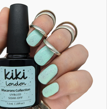 Load image into Gallery viewer, mint green gel polish pastel summer spring gellack nails biab speckled egg shell nail art easter holiday