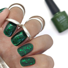 Load image into Gallery viewer, Green Tinsel
