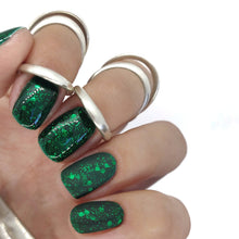 Load image into Gallery viewer, Green Tinsel
