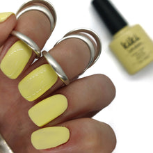 Load image into Gallery viewer, yellow gel polish nails nail manicure bright summer light lemon neon 
